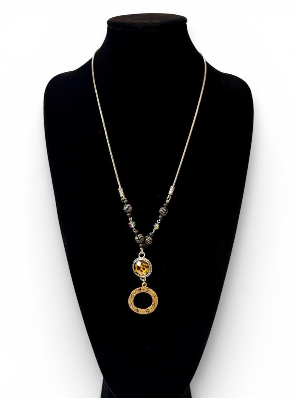CHICO’S NWT Animal Print Pendant Necklace | Signed